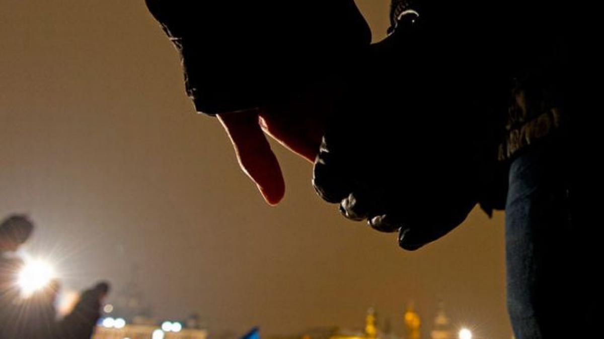 13 000 de oameni au format un lant uman impotriva neo nazistilor din dresda