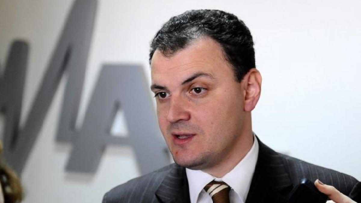 cine este cel mai bogat parlamentar din romania