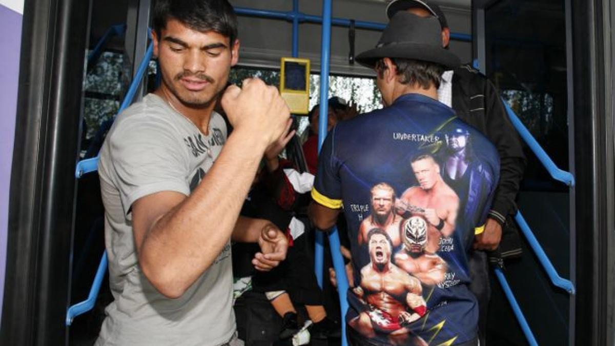 proclamatia de unire a tuturor romilor din romania semnata astazi la parlament