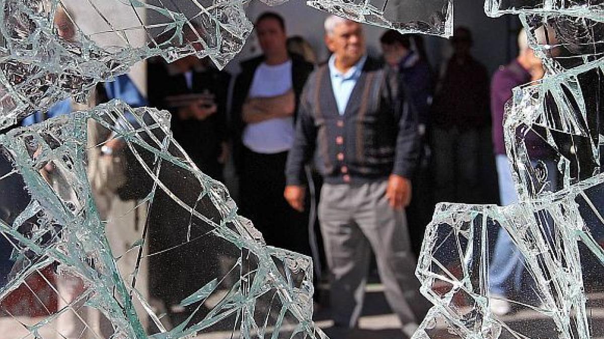 cele mai sacre ritualuri din grecia maturate de tsunamiul crizei ce se intampla cu inmormantarile