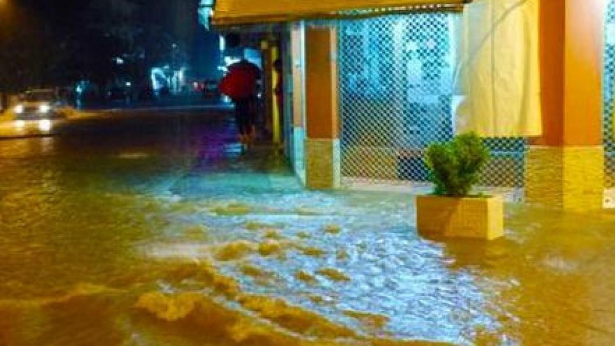 grecia ploile abundente au inundat atena