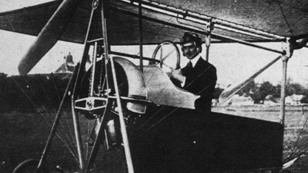 au vrut sa omagieze 100 de ani de la moartea lui aurel vlaicu dar au comandat cani cu poza lui