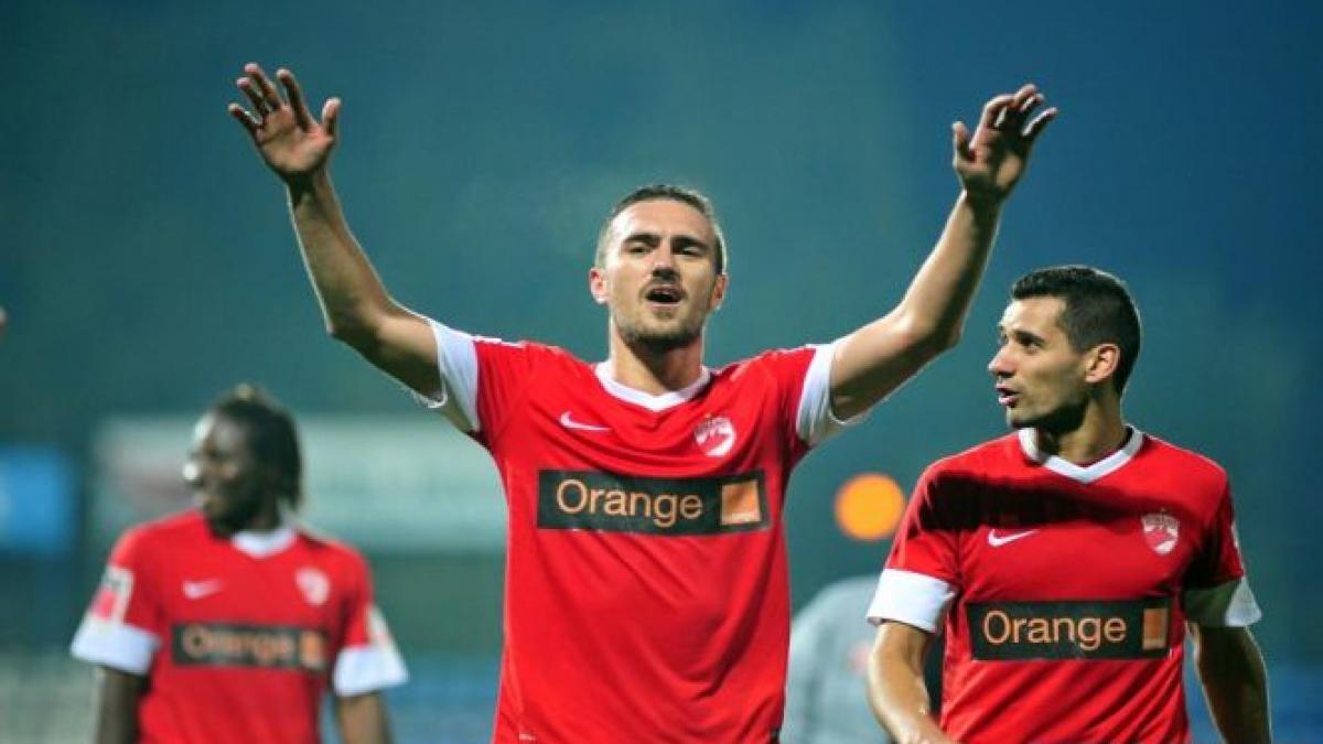 dinamo a invins pe fc brasov prin dubla lui marius alexe