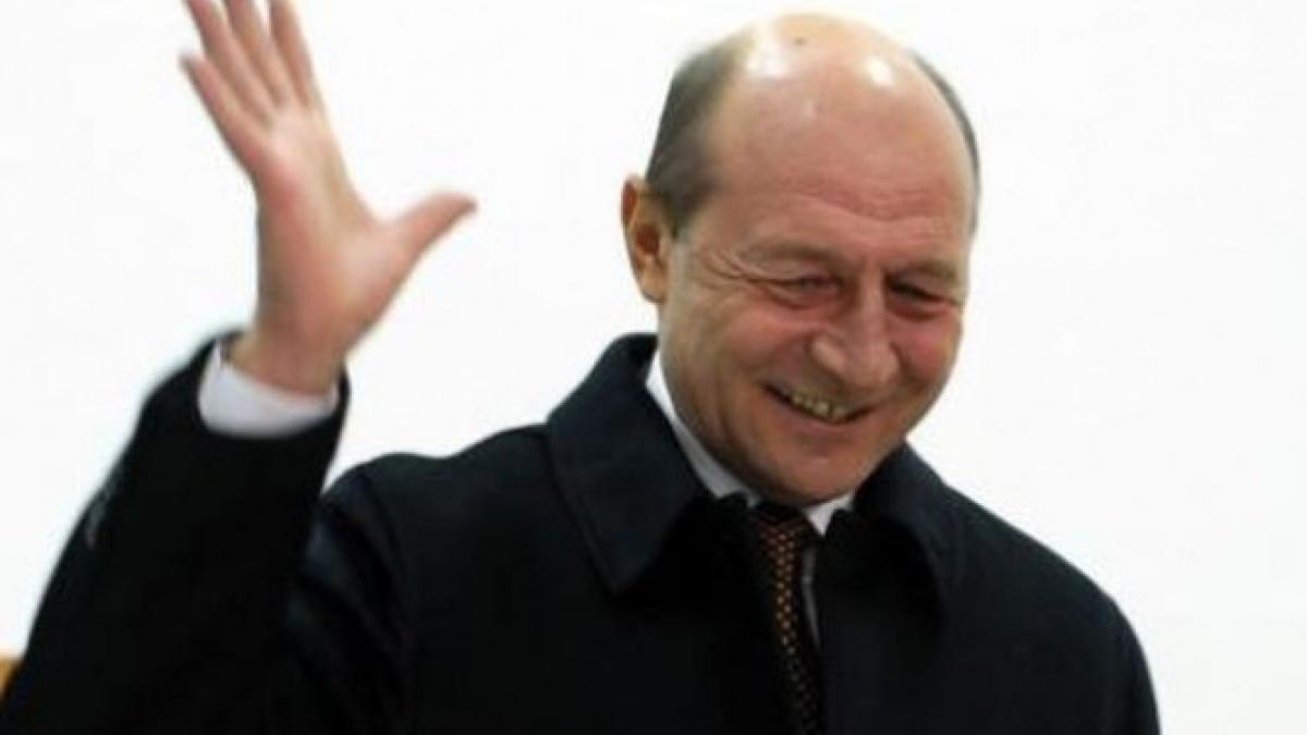 basescu nu ma retrag din politica nu pot fi pensionar