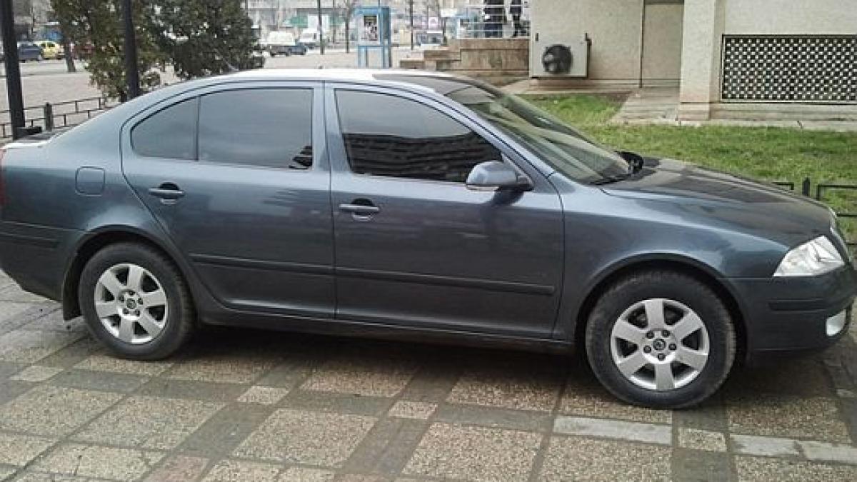 el poate e seful politiei si a parcat masina intr o zona interzisa iar la cativa metri de el se