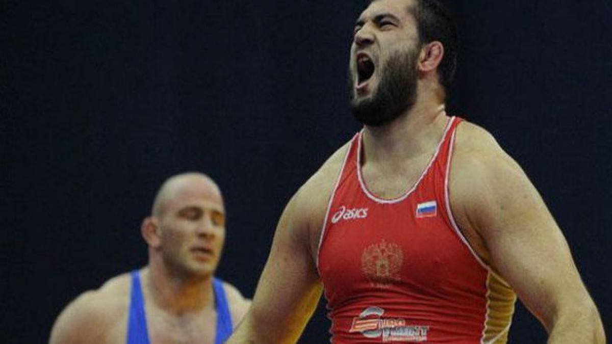 un fost campion olimpic va returna medalia de aur in semn de protest fata de excluderea luptelor de