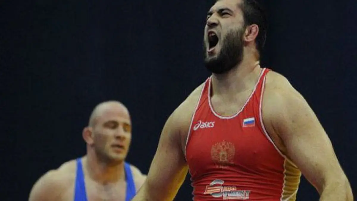 un fost campion olimpic va returna medalia de aur in semn de protest fata de excluderea luptelor de