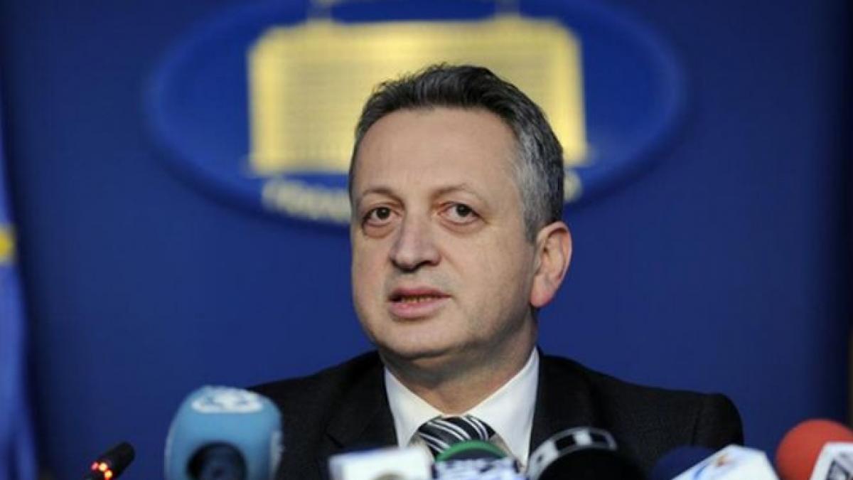 relu fenechiu basescu a cerut in 2007 sa fiu anchetat penal