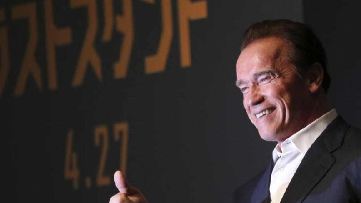 arnold schwarzenegger se intoarce la filme si culturism