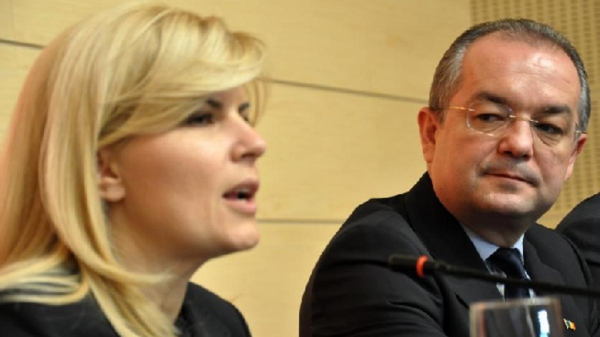 emil boc despre elena udrea spre deosebire de alte femei ea a venit cu tocurile si posetele in