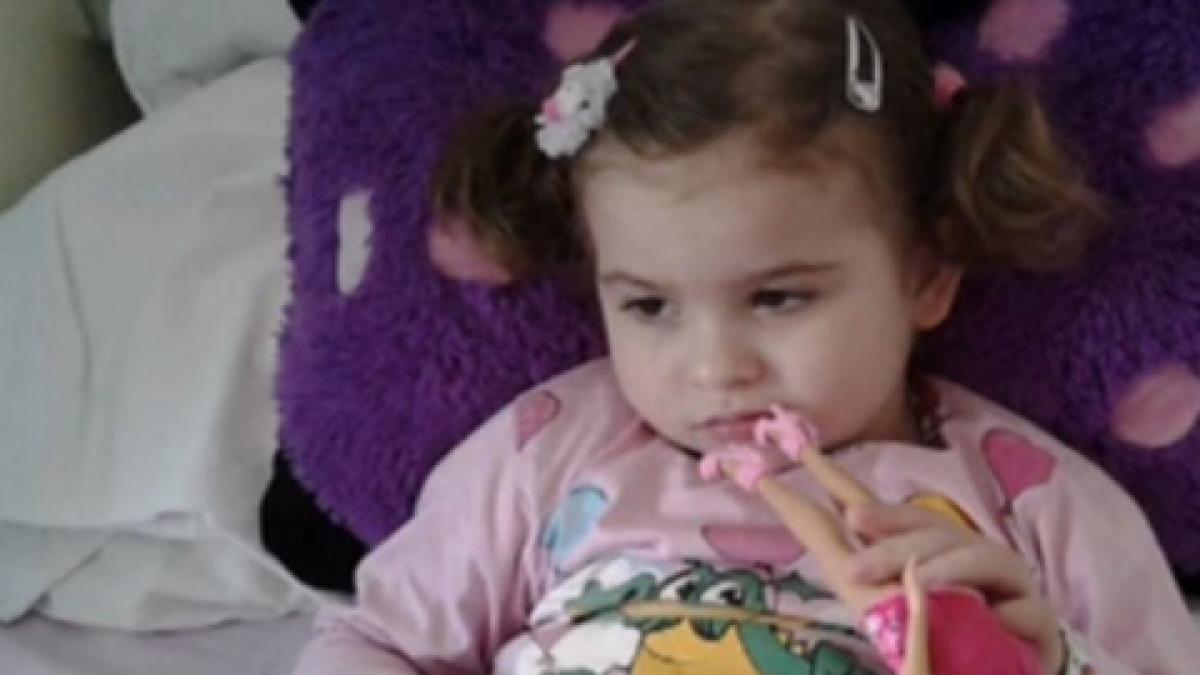 mariuca va multumeste o fetita de 4 ani a primit o sansa la viata