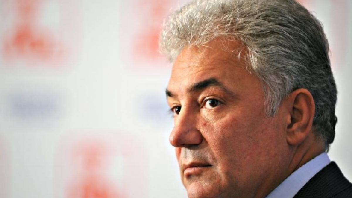 adriean videanu delegatii organizatiei de la bucuresti vor vota independent conform propriilor