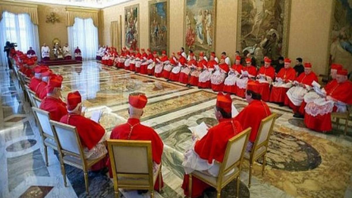Vaticanul, în căutarea următorului Papă: Experţii avansează data de 11 martie pentru începerea Conclavului cardinalilor 