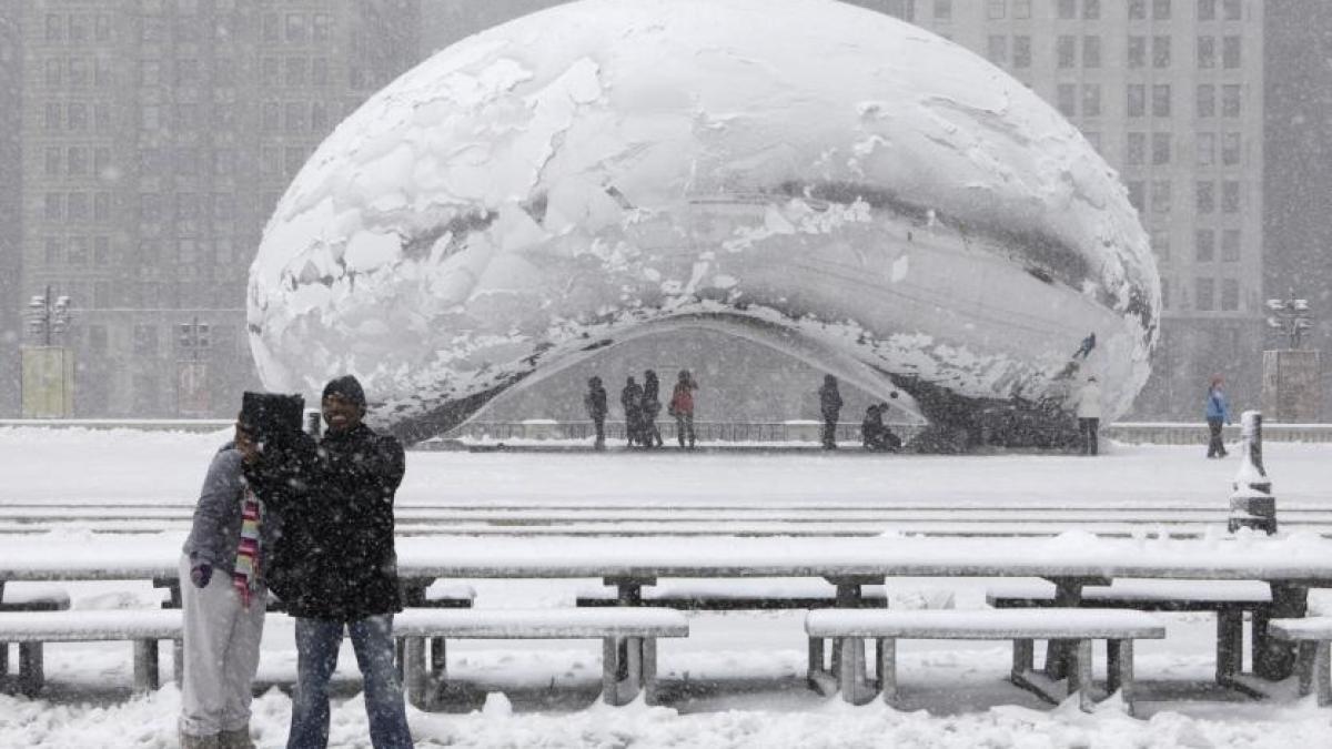o puternica furtuna de zapada isi croieste drum spre washington peste 2 600 de zboruri au fost