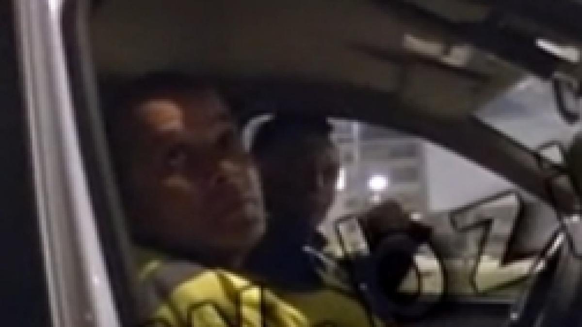 stati linistiti politia doarme si viseaza pentru dumneavoastra un agent din iasi zeul somnului