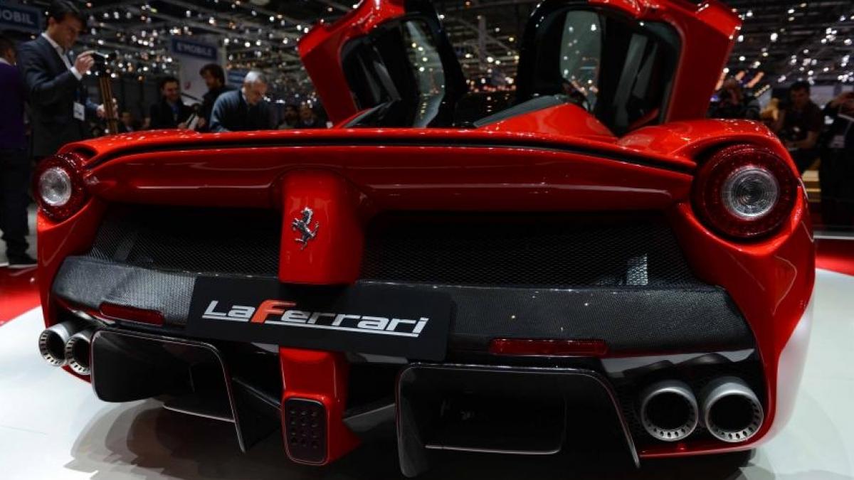 ferrari bentley jaguar si rolls royce revin in forta cu noi modele la salonul auto de la geneva