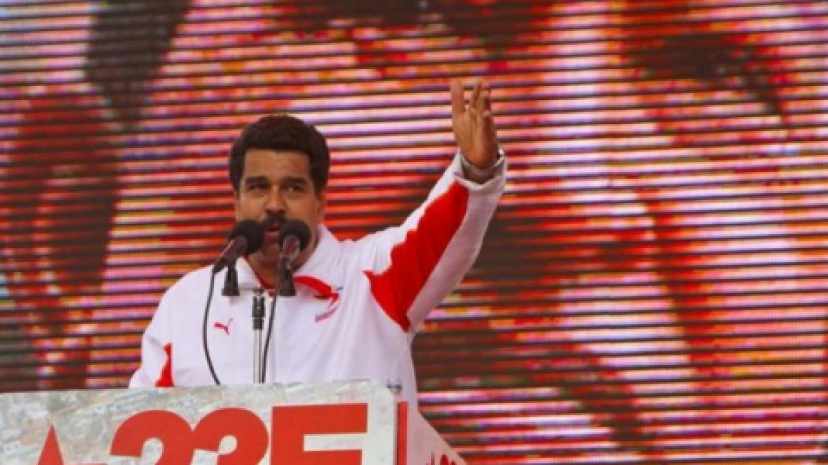 nicolas maduro promite sa respecte testamentul moral al lui hugo chavez mereu pana la victorie