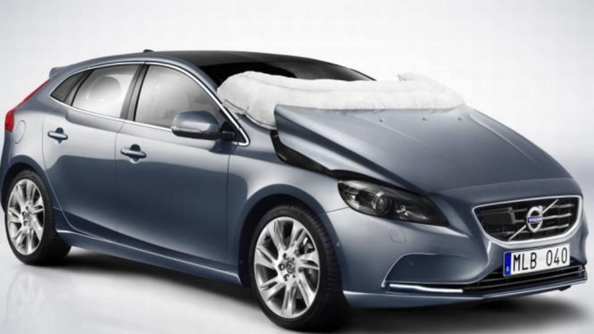 volvo a lansat prima masina cu airbag pentru pietoni