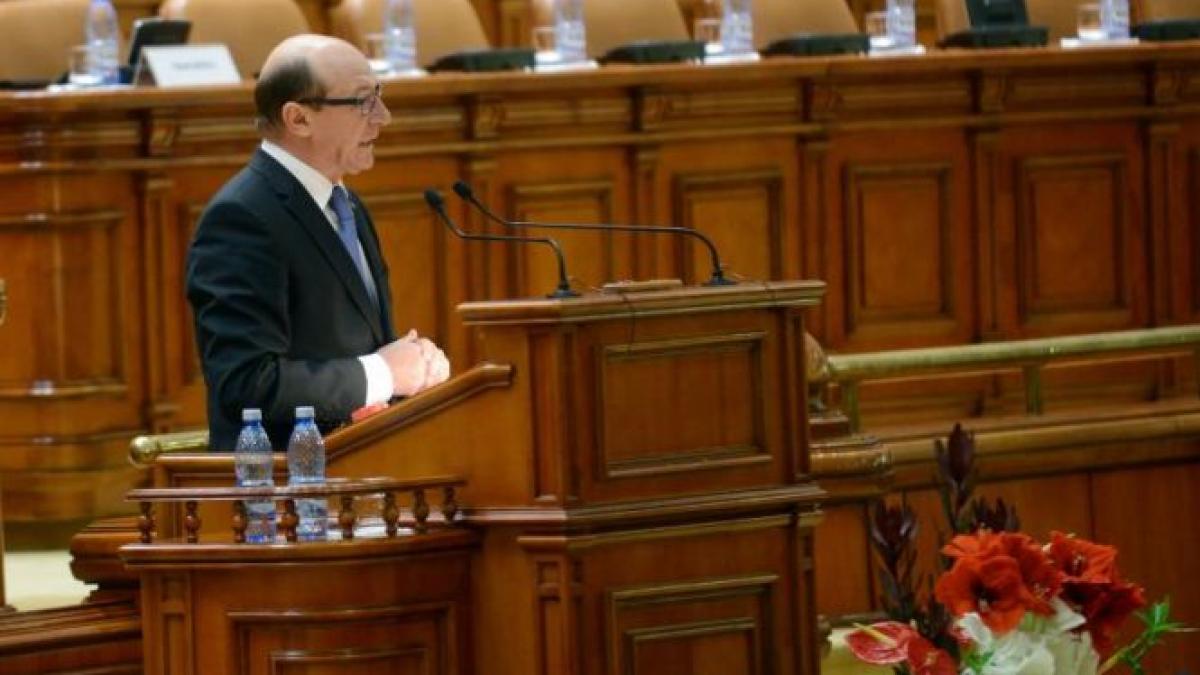 basescu despre intrarea romaniei in zona euro termenul 2015 nu mai este realist este esential sa