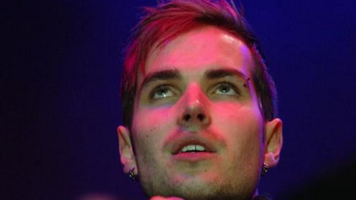 ce mesaj i a trimis randi unui ziarist dupa ce a fost saltat de politie