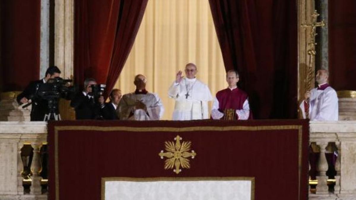 asculta discursul papei francisc primul suveran pontif din america latina cardinalii au venit sa ma