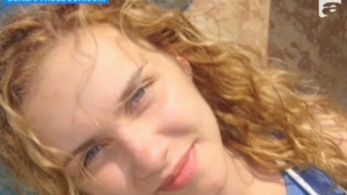 a murit mica de la abracadabra