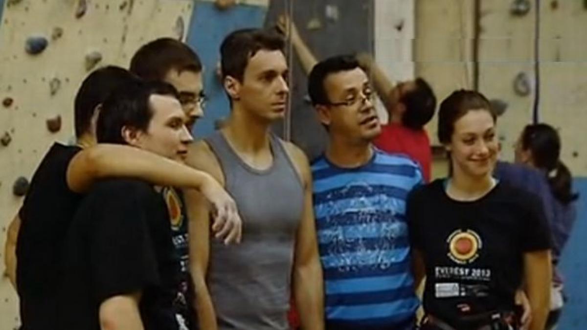 jurnalist antena 3 pe everest a doua echipa romaneasca din istorie va incerca sa cucereasca cel mai