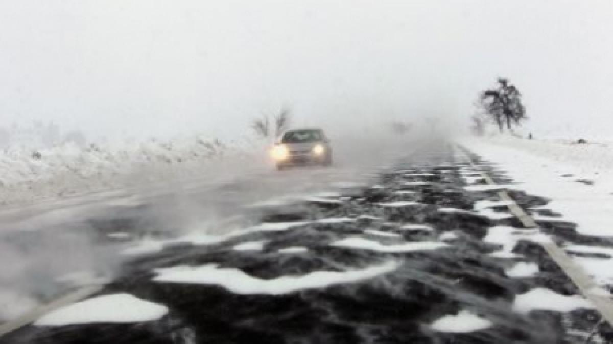 ninsoare si polei la jumatatea lui martie vremea rea si a facut de cap in tara