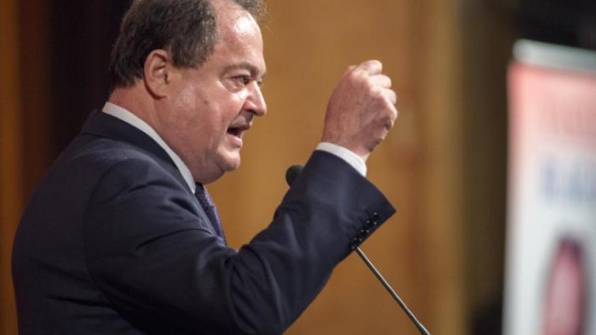 blaga va promit ca daca vom fi bratul politic al clasei de mijloc romanesti vom castiga viitoarele