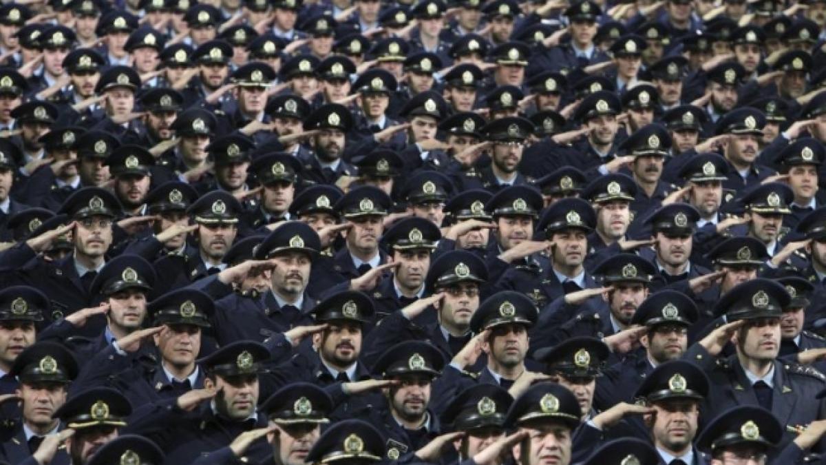 iranul ameninta domnule obama si noi avem toate optiunile pe masa intoarceti va acasa pana nu va