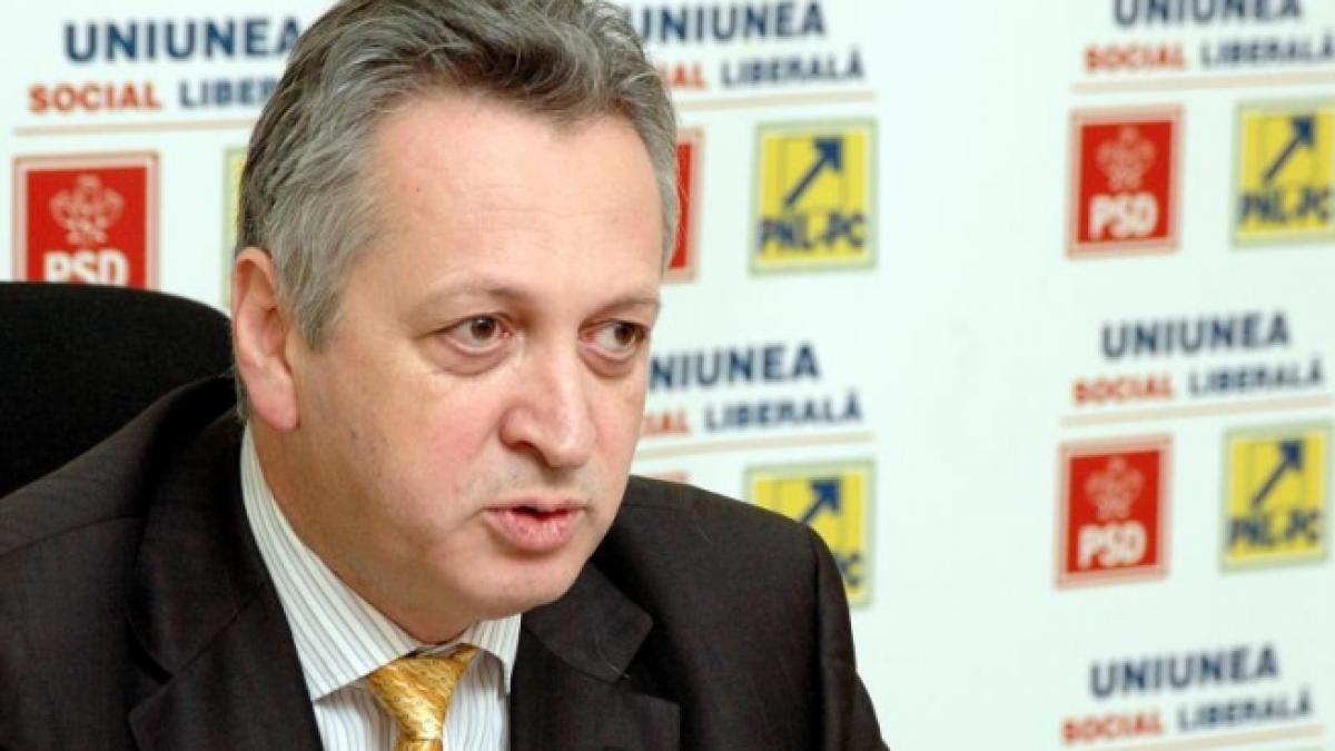 ministrul transporturilor basescu sa renunte la populismele ieftine o sa vedeti data viitoare va