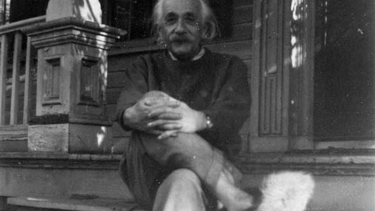 sfatul important pe care l a primit o fata de la cel mai inteligent om din lume cuvintele pline de