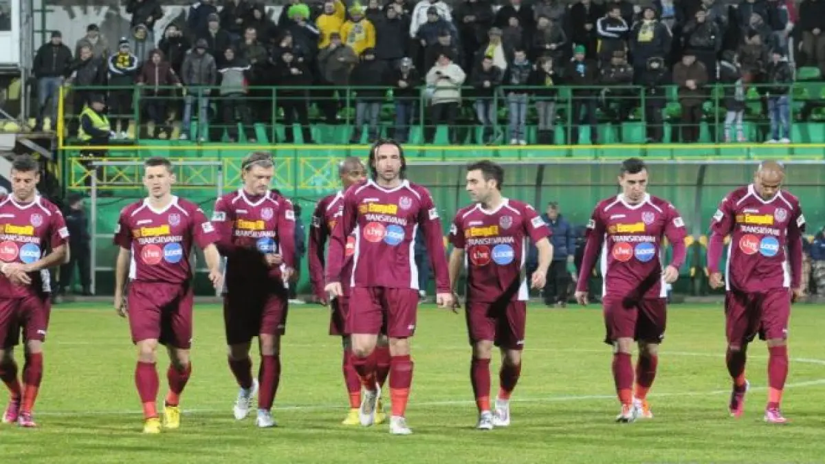 liga i cfr cluj a remizat cu rapid si ramane fara victorie in 2013