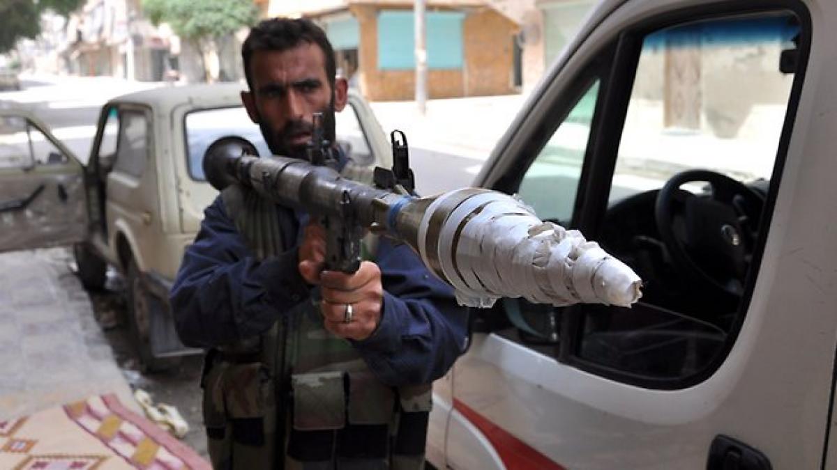 rebelii sirieni au folosit arme chimice in alep 15 persoane au murit