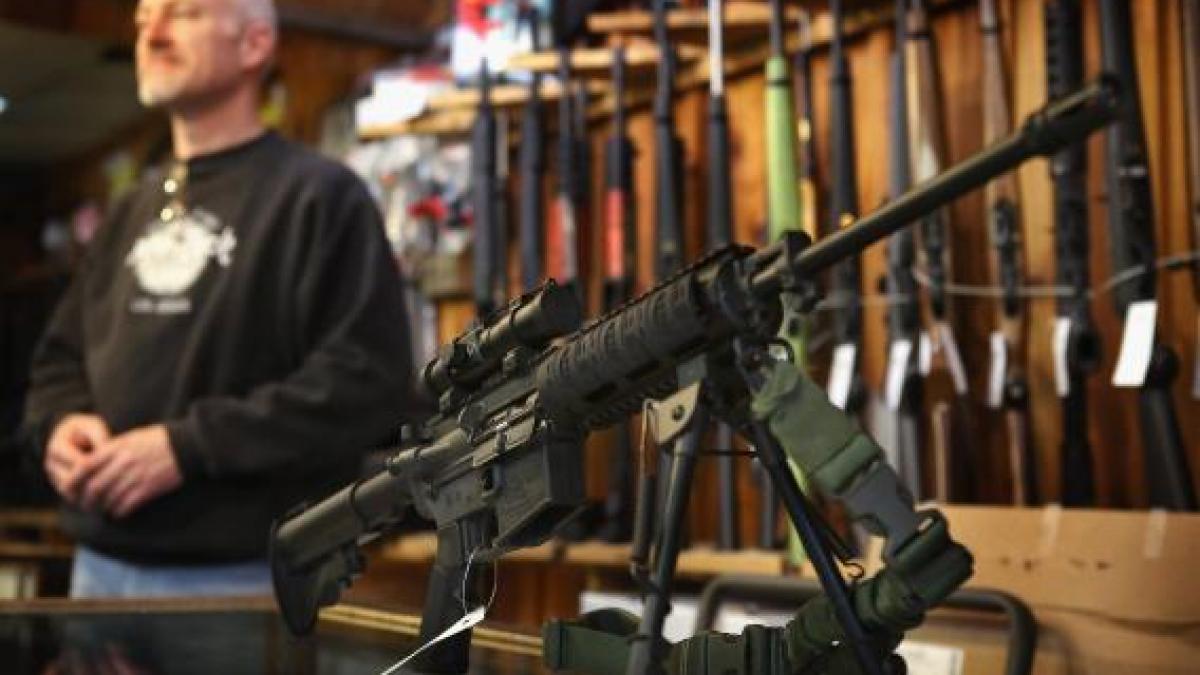 initiativa lui barack obama pentru controlul armelor aproape ucisa de senat