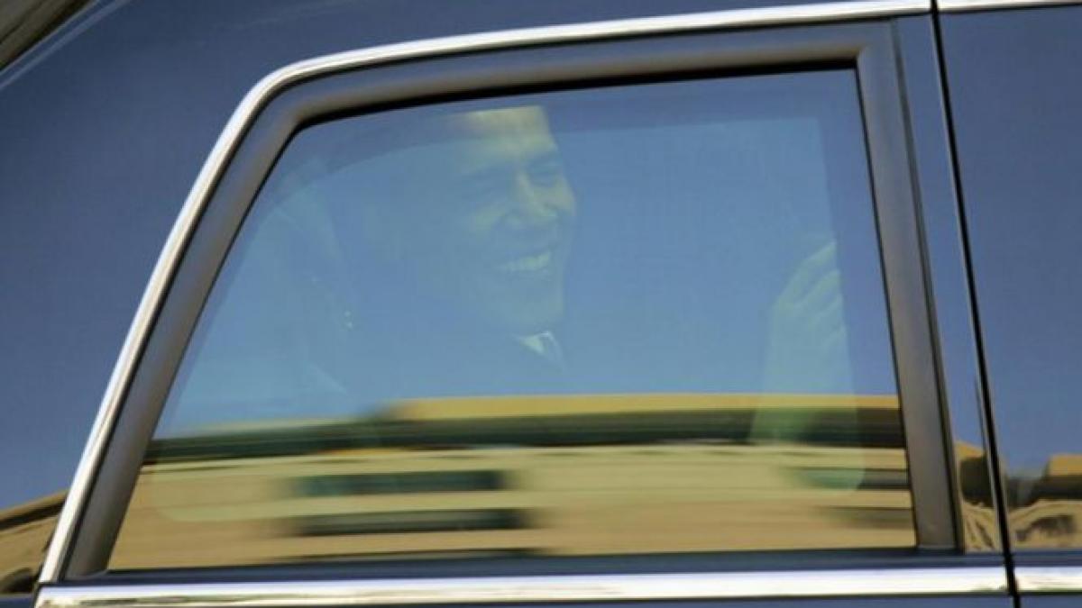 limuzina a lui obama defectata in israel dupa ce a fost alimentata cu motorina in loc de benzina