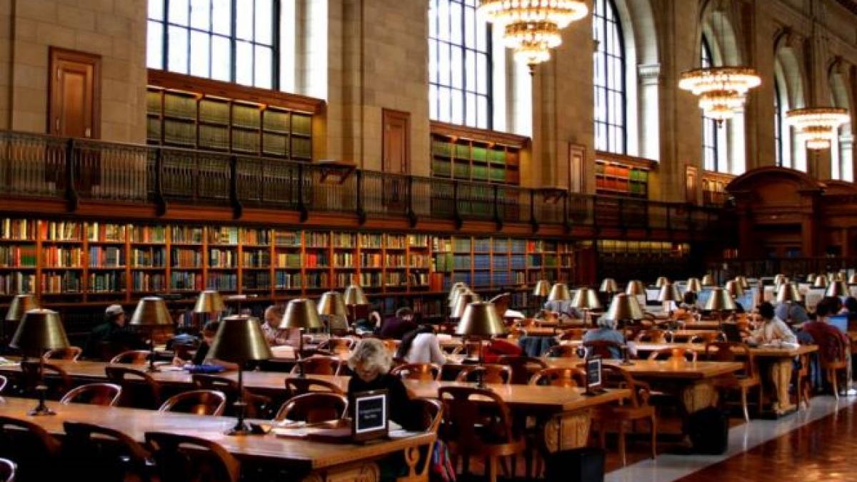 numai 16 dintre romani frecventeaza bibliotecile publice cei mai multi dintre acestia cauta