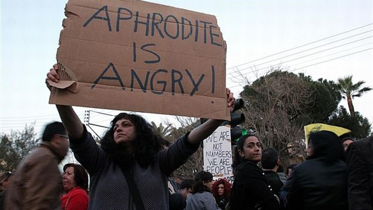 daca bancile intra in colaps intreaga tara se va prabusi de asta ne temem in europa se vorbeste din