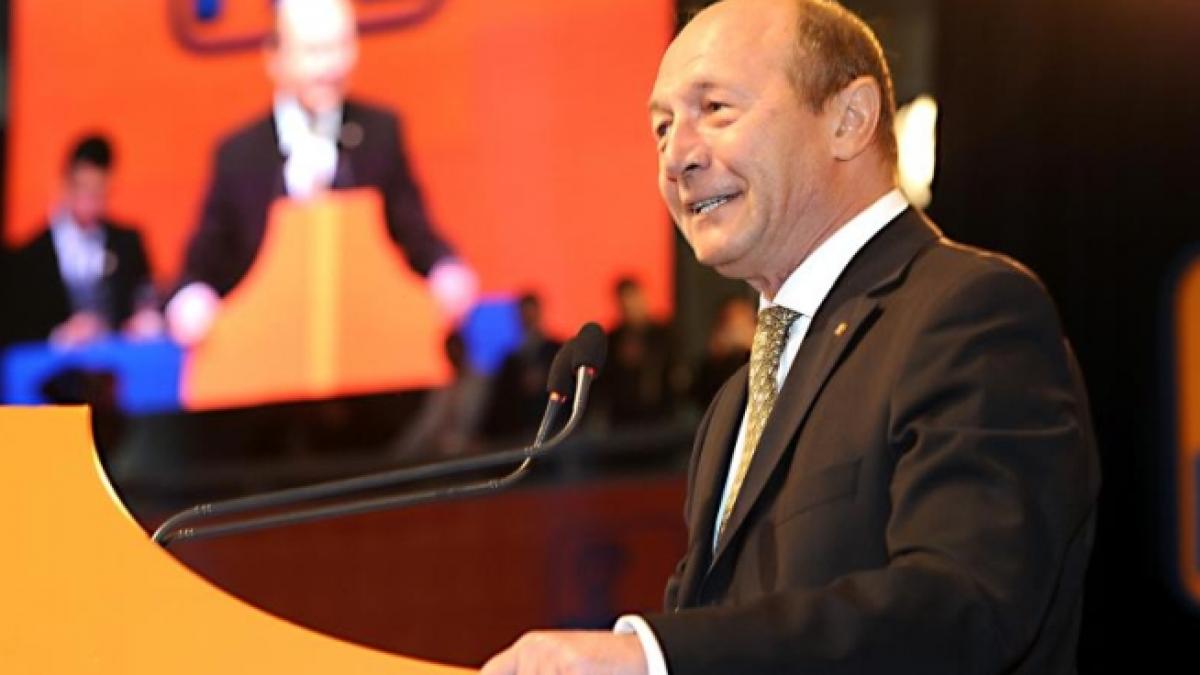 basescu am nevoie de sprijinul vostru pentru realizarea acordului de coabitare cu ponta