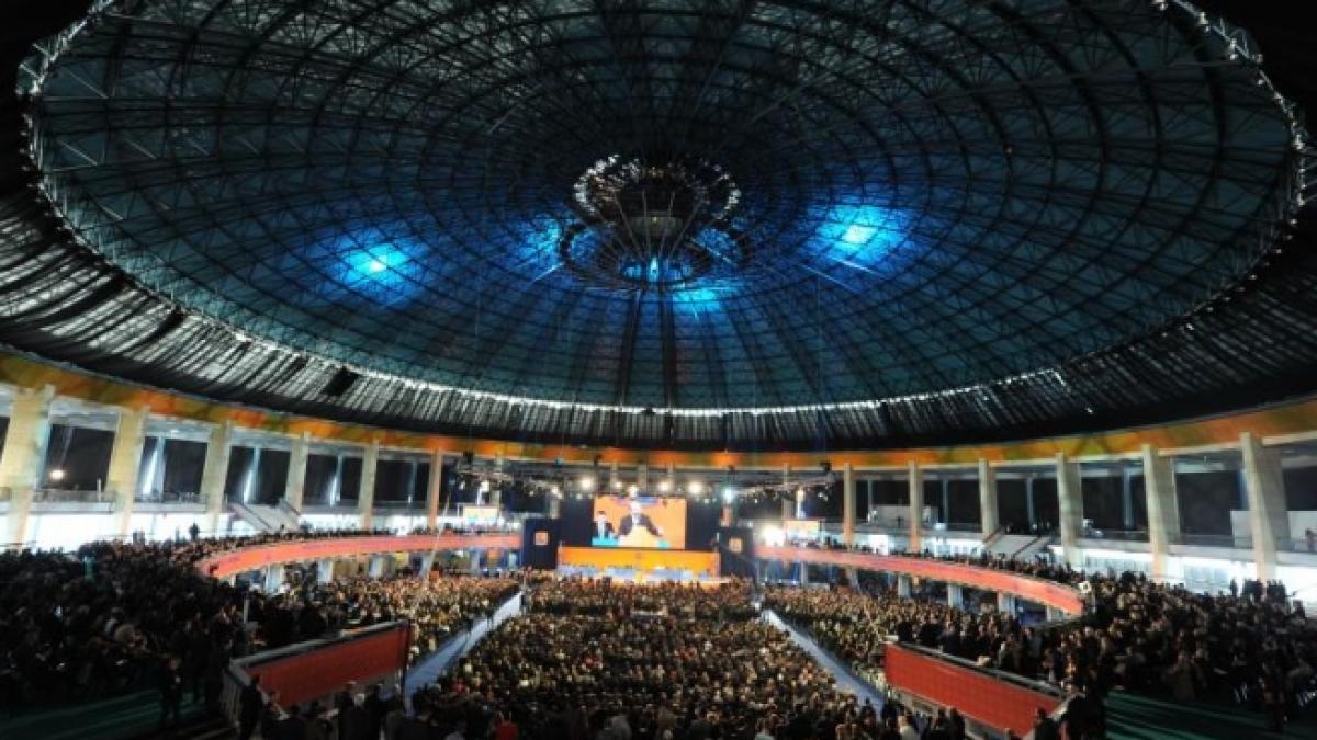 democrat liberalii isi aleg noua conducere batalia se da intra organizator vedeta si reformator