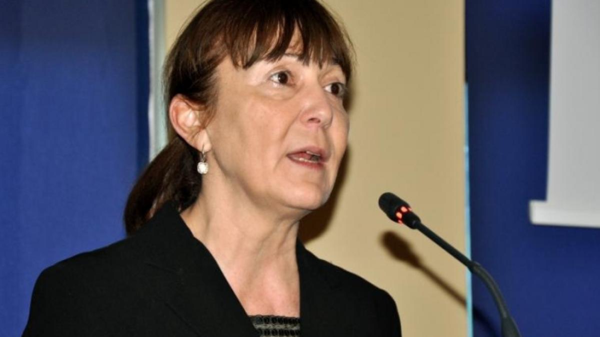 monica macovei ganditi va la electorat si intrebati va de ce s au indepartat de noi