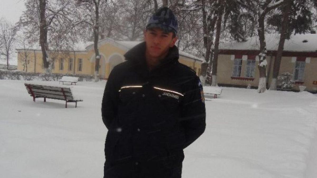 a uimit internetul cu vocea lui videoclipul a devenit viral