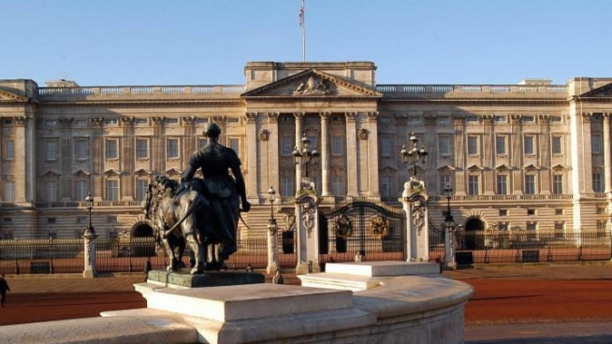 guvernul britanic vrea sa introduca noi reglementari pentru imigranti vezi aici propunerile