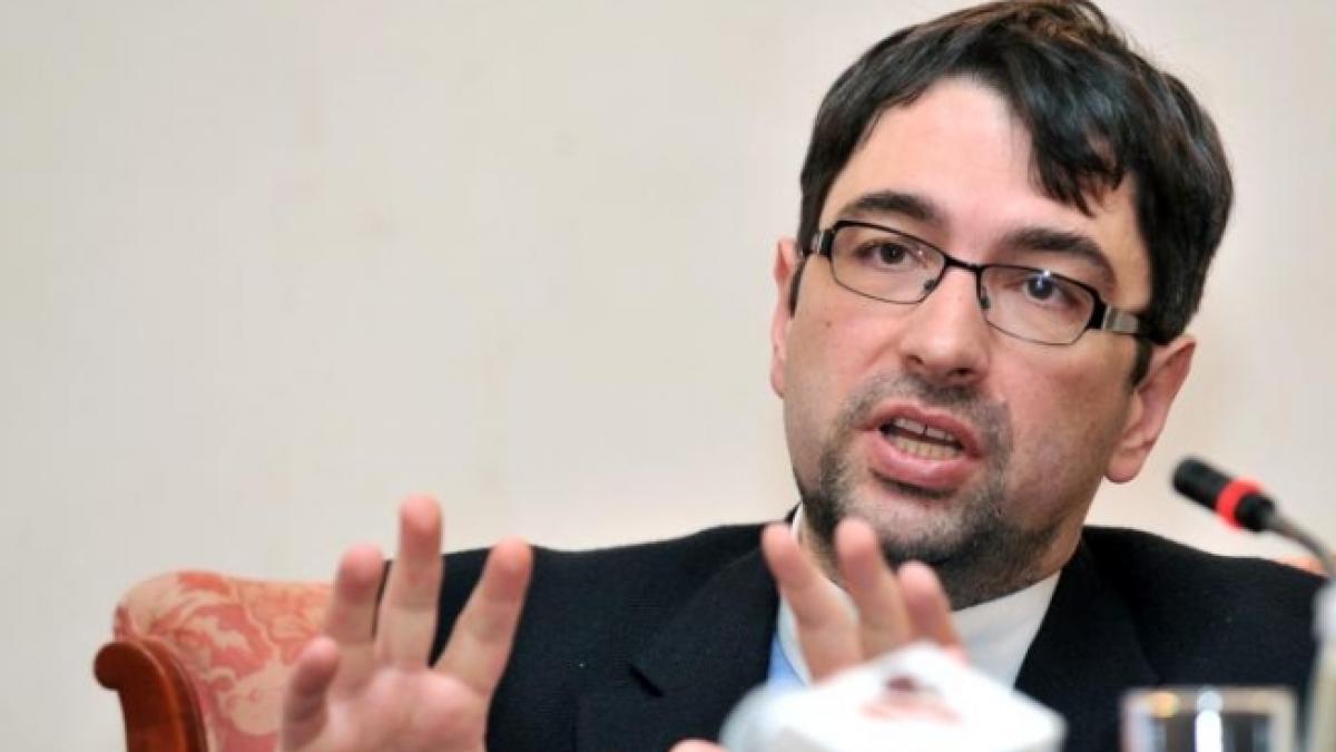 sever voinescu tone de prostie si nesimtire pdl e grav divizat si despartirea de basescu este o