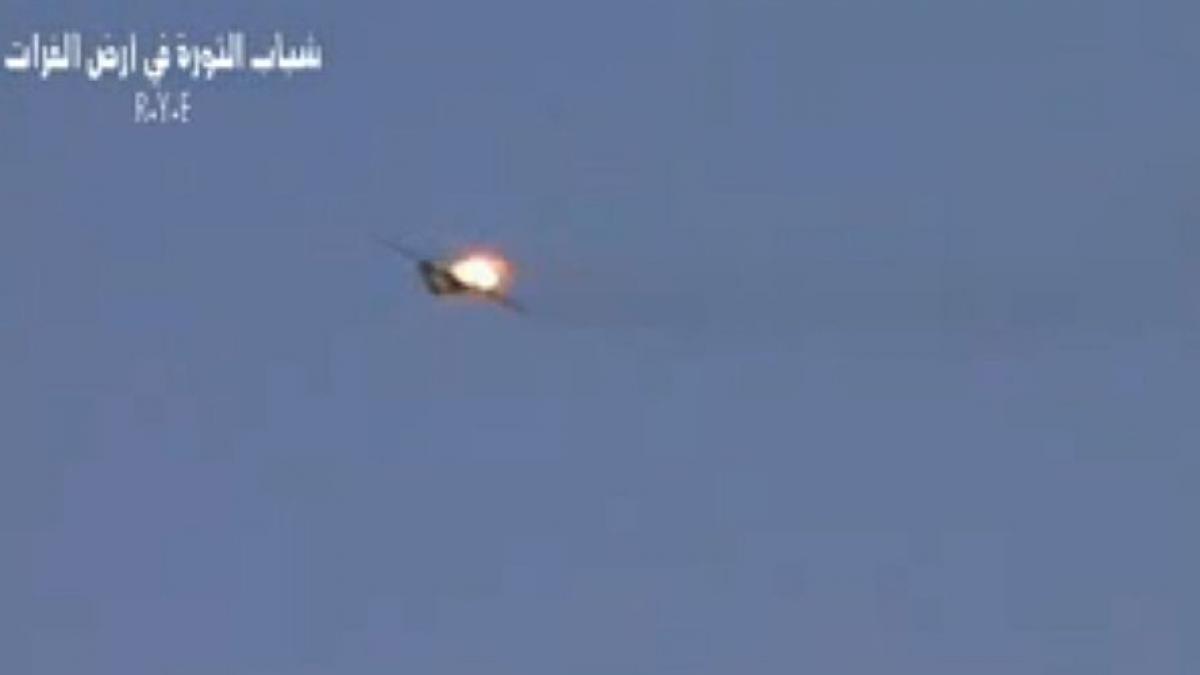 avion civil lovit de un obuz antiaerian lansat de insurgentii sirieni