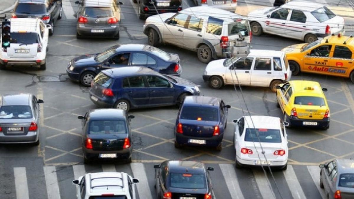 bucurestiul mut cum ar arata capitala fara traficul infernal din fiecare zi