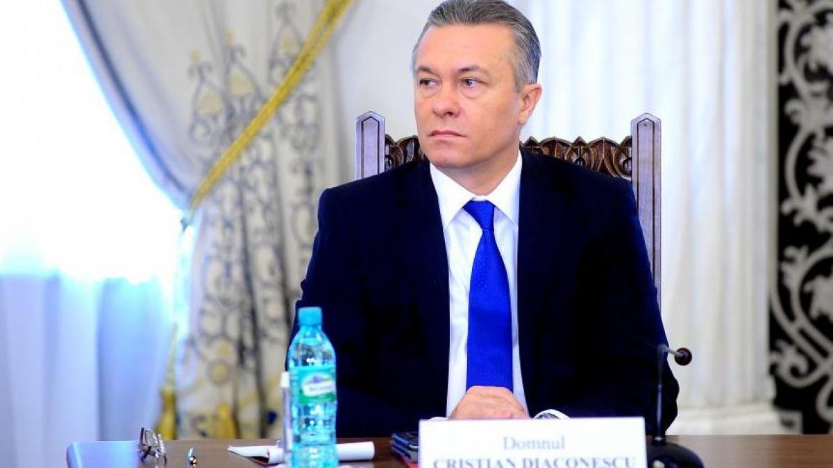 consilierul lui basescu anunta infiintarea fundatiei miscarea populara