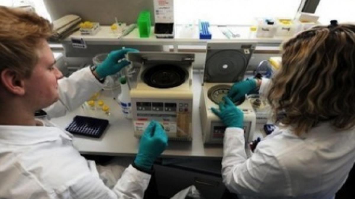 o eprubeta ce contine virusul mortal care ameninta omenirea a disparut din laborator