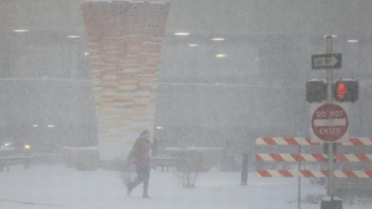 vreme rea si in statele unite mai multe zone cuprinse de viscol si zapada