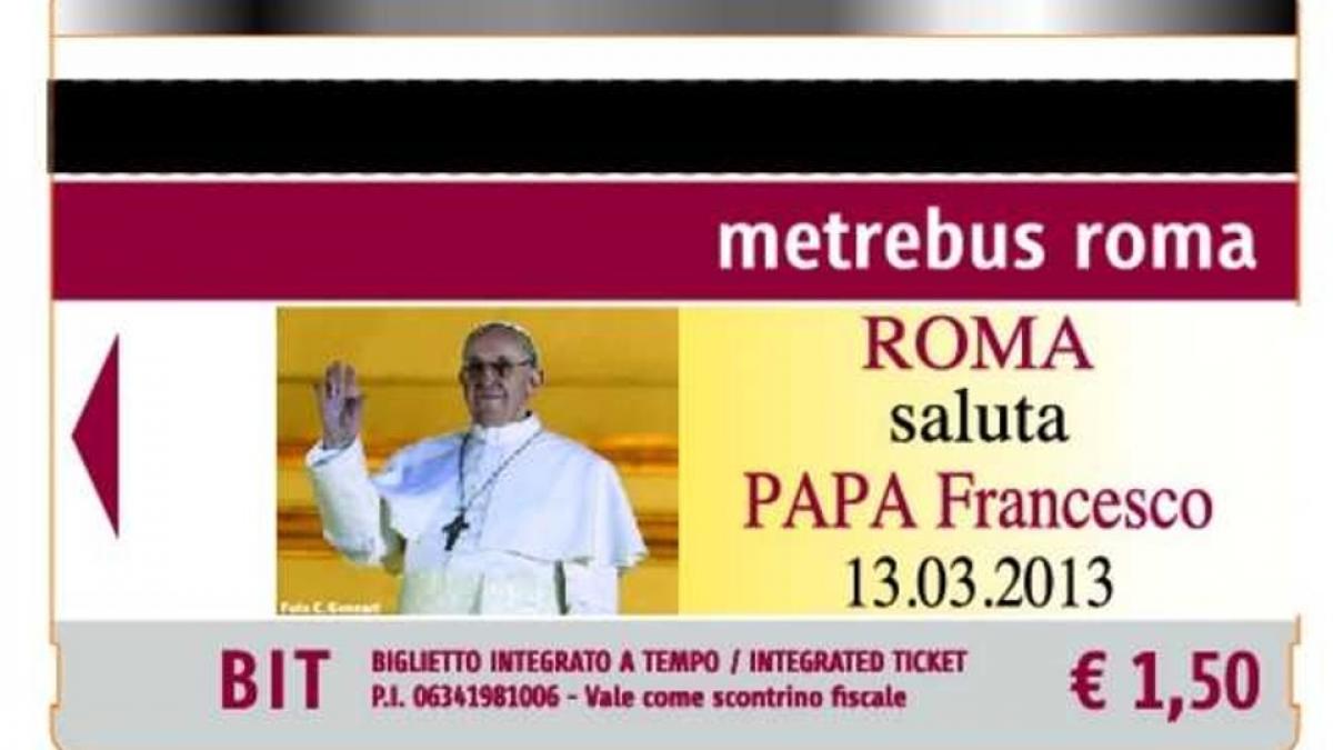 Bilete de autobuz şi metrou cu imaginea Papei Francisc, la Roma